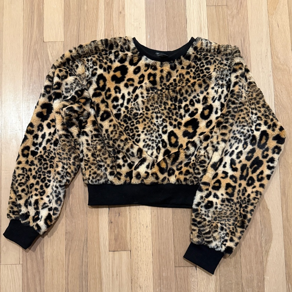 NTW Forever 21 Cheetah Print Fuzzy Sweater